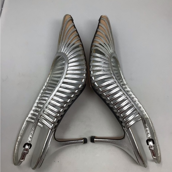 Vintage Gucci silver sling back heels - Picture 4 of 7